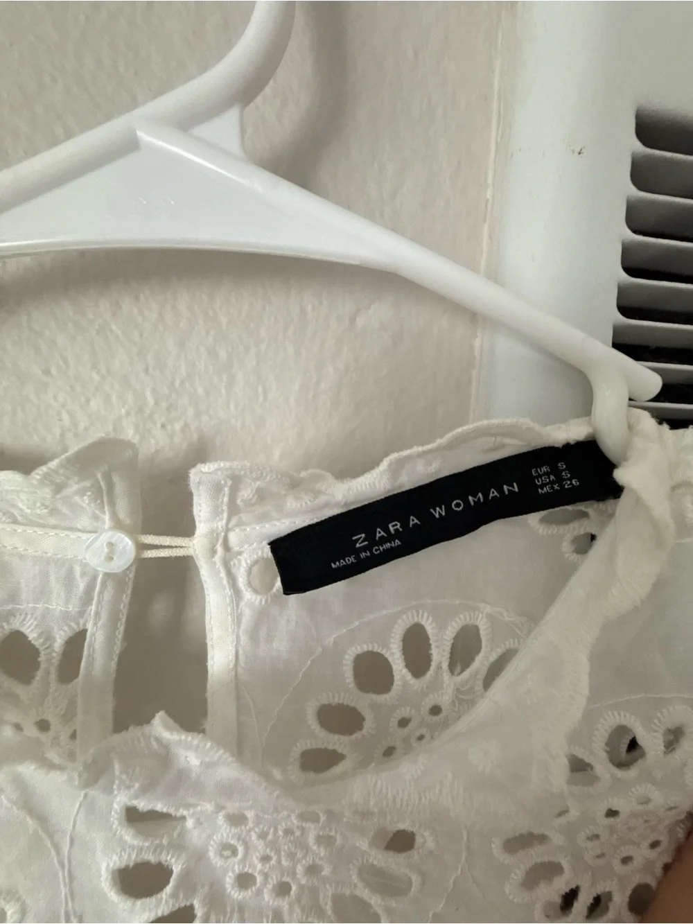 Zara White Eyelet Lace Ruffle Blouse